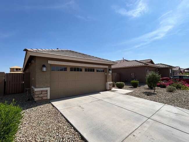Photo - 16422 W Saguaro Park Ln