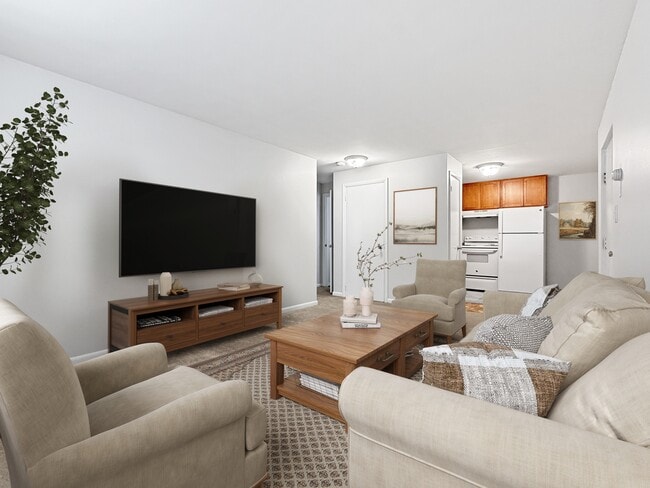 Photo - Keewaydin Pines