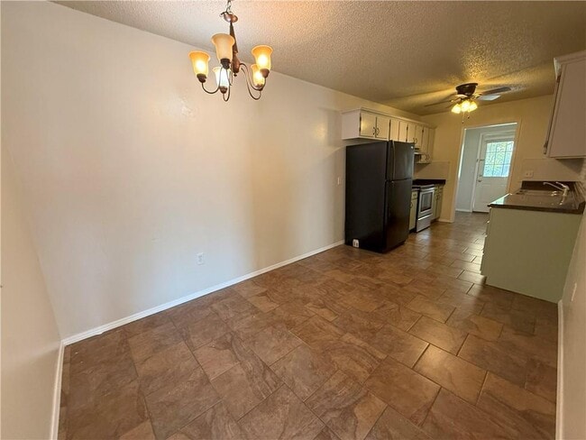 Photo - 1903 S 18th St