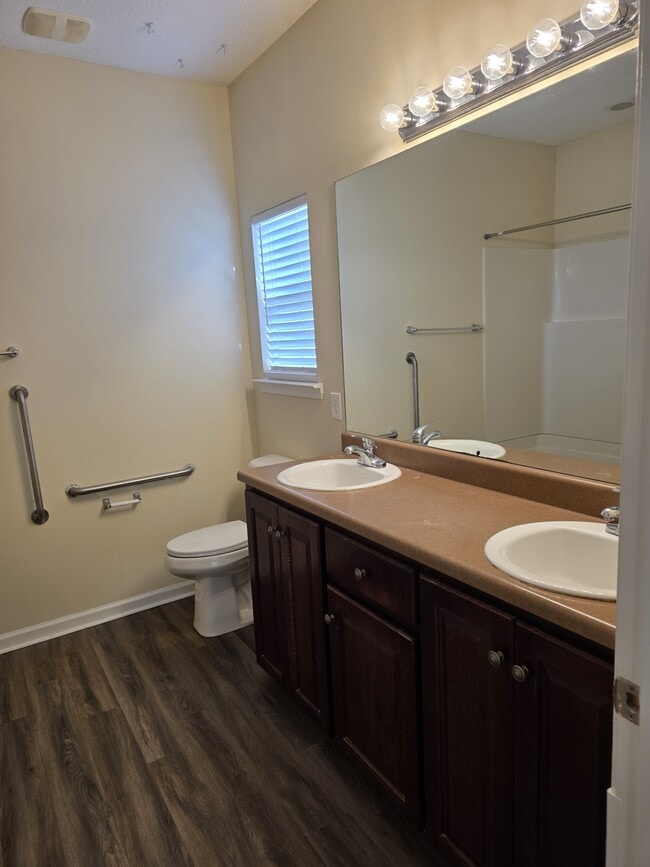 Photo - 157 Reese Way