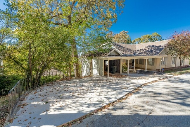 Photo - WHAT A VIEW!!! FULLY FURNISHED 5 BEDROOM &...