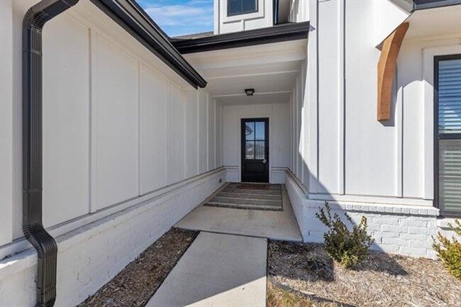 Photo - Stunning 4 Bed 3 Bath Broken Arrow Gem