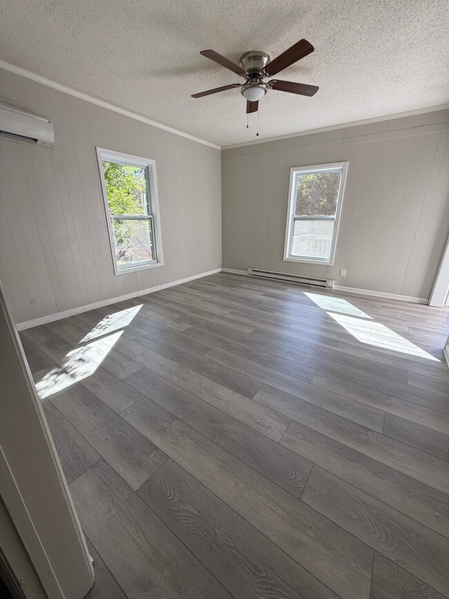 118 W Carolina Ave
