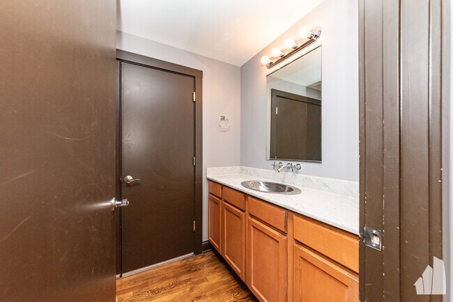 Photo - 106 N Aberdeen St Unit 4F