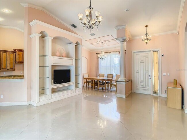 12080 Ronda Ln