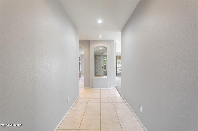 Photo - 440 N Roger Way