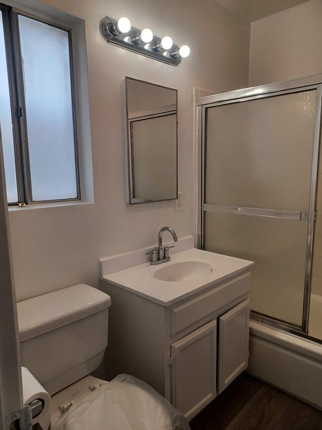 Photo - Beachwood Plaza