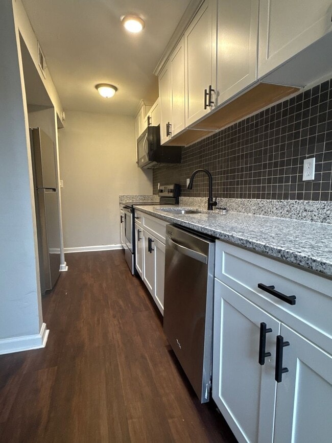 Photo - 4 bed 2 bath in Decatur!