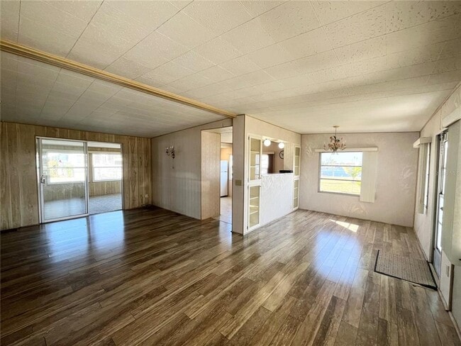 Photo - 1213 31st Ave W