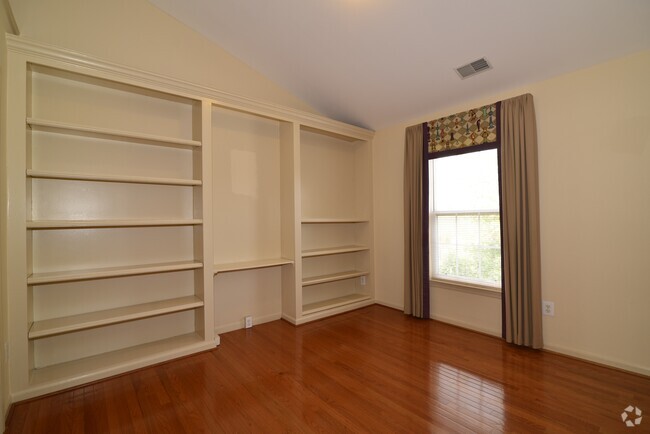 Building Photo - 11401 Abner Ave Rental