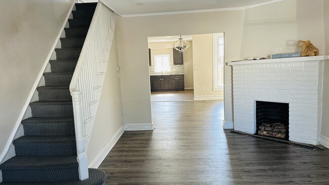 Photo - 4442 Overbrook Ave