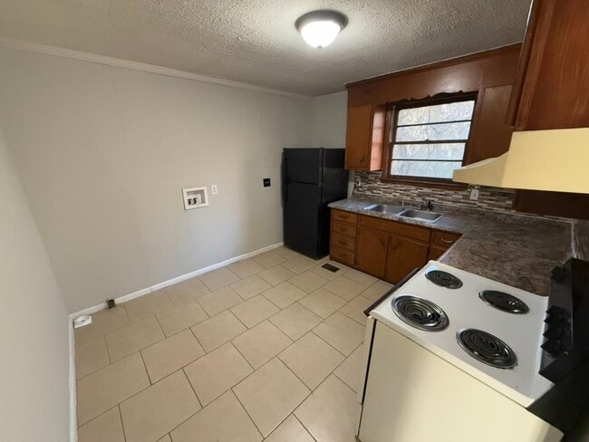 Photo - 5009 Brewer Ct