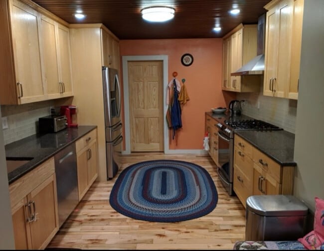 Photo - 1087 N Hoosac Rd