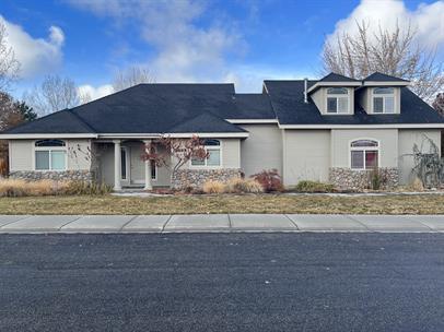 Building Photo - 2664 E Bridgecreek Dr