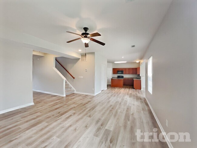 Photo - 2640 Jordan Ridge Dr