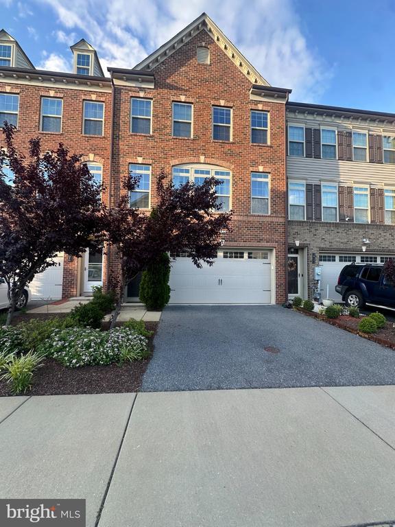 Photo - 2924 Middleham Ct