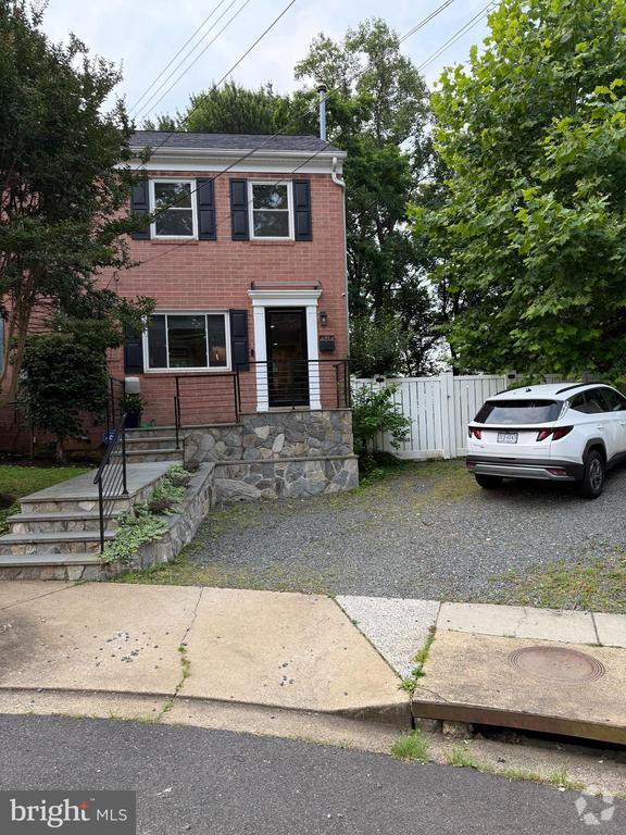 Building Photo - 4814 20th Pl N Rental