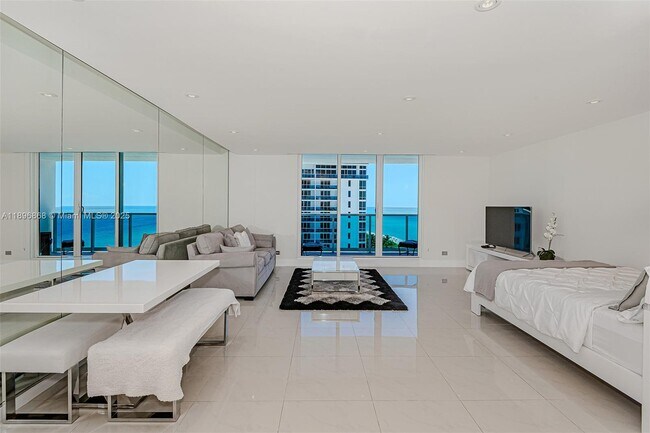 Photo - 2301 Collins Ave Unit 1211