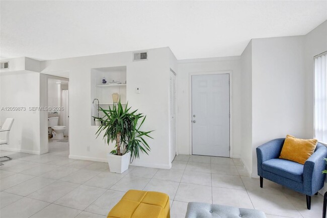 Photo - 9999 Summerbreeze Dr Unit 808