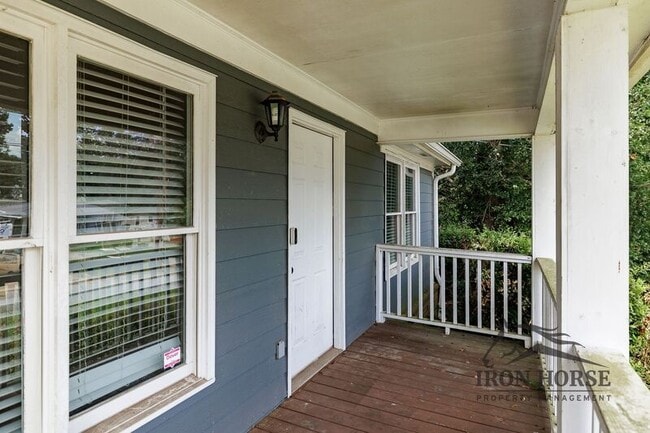 Photo - 130 Mandy Dr