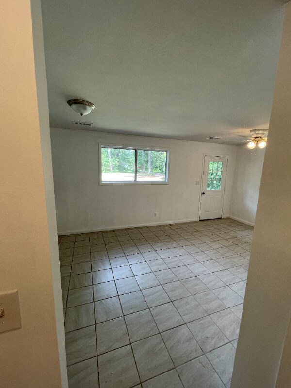 Photo - 645 Academy St Unit A