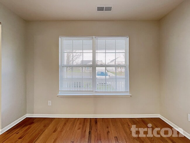 Photo - 9335 White Aspen Pl