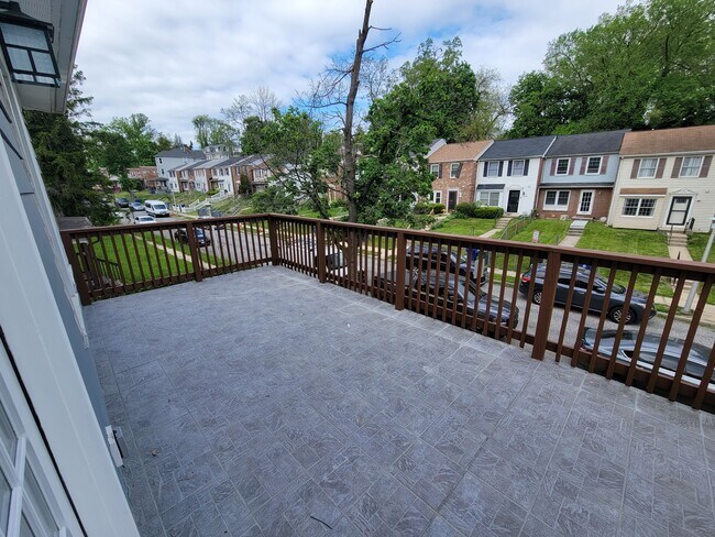 Photo - 2104 Allendale Rd