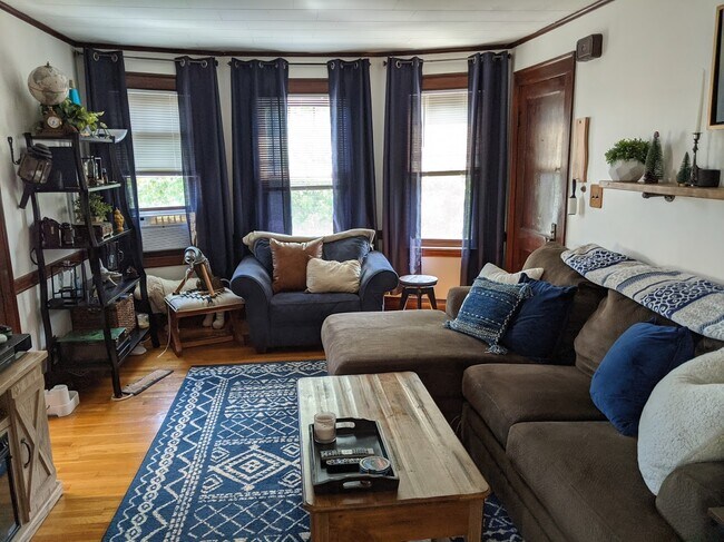 Photo - 66 Brock St