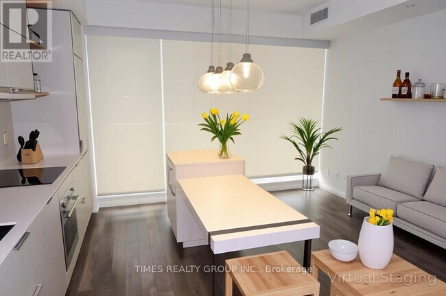 Photo - 197 Yonge St Unit 1304