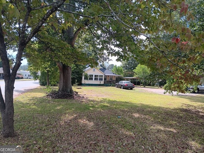 Photo - 406 Brookwood Dr