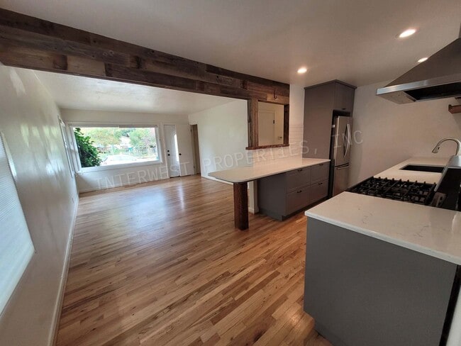Photo - Beautiful 3 bdrm Home w/ a remodeled kitchen, stainless appliances, deck, yard and more!!!