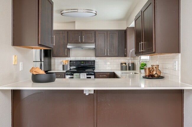 Twin Creeks | Kitchen