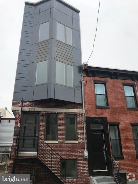Building Photo - 2318 E Harold St Rental