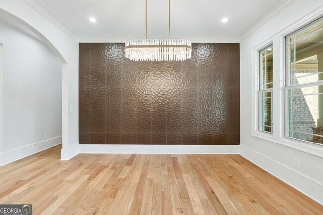 Photo - 4563 Fawn Path