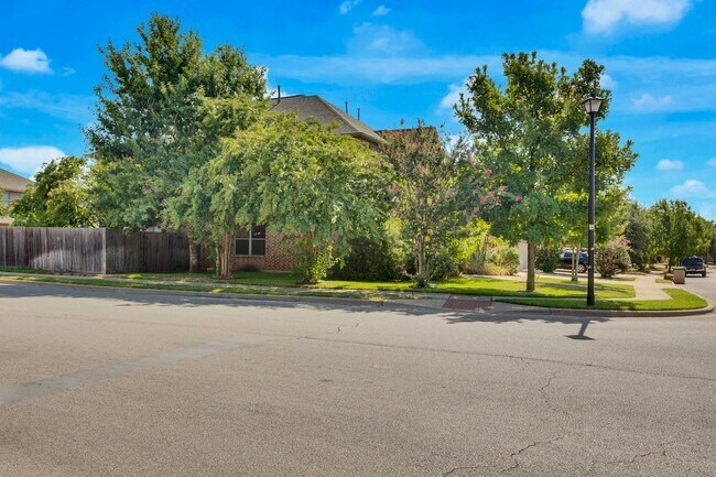 Photo - 2500 Speidel Dr