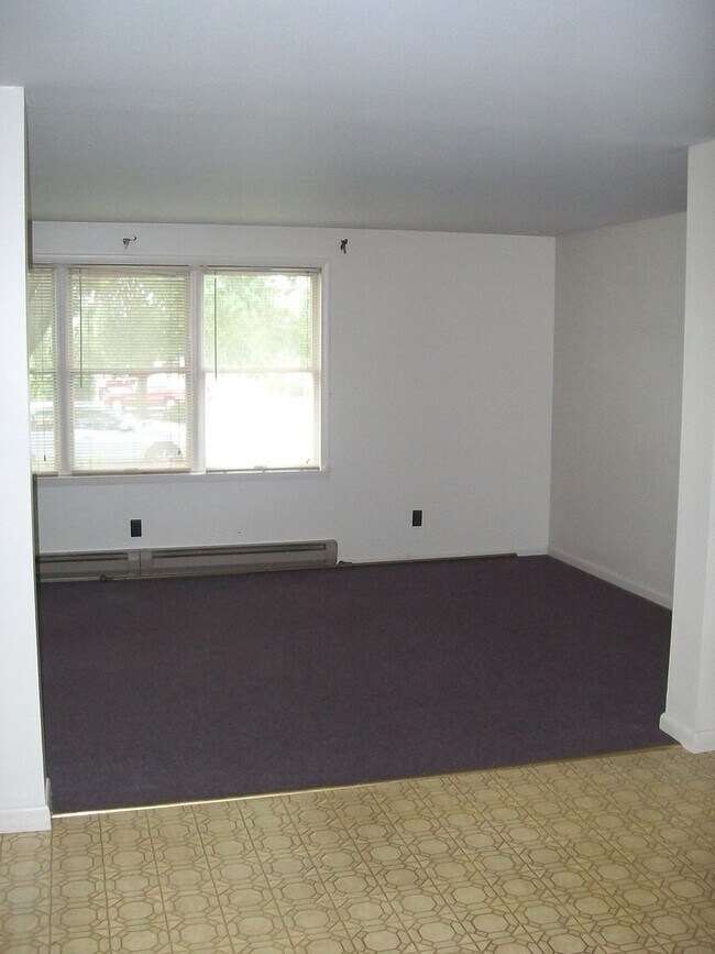 Photo - 163-165 Fairview Ave. Unit 163