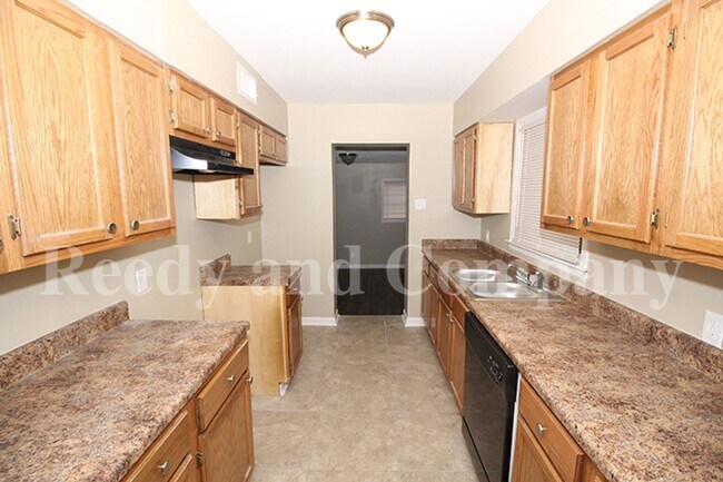 Photo - 4123 Rhodes Ave