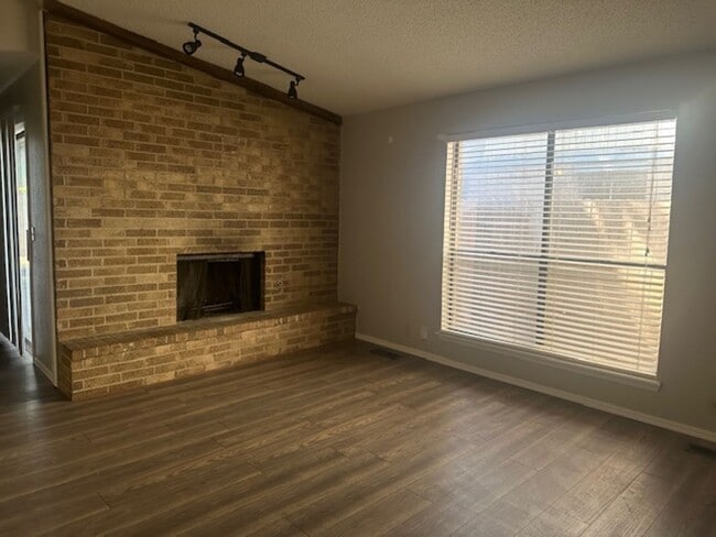 Photo - Duplex - Putnam City North Schools