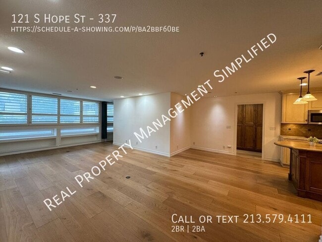 Photo - 121 S Hope St