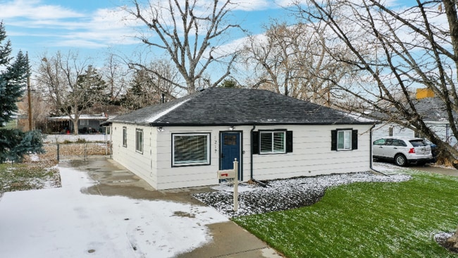 Photo - 1217 S Victor St