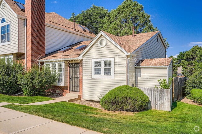 Building Photo - 4675 S Dillon Ct Unit A Rental