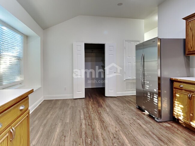 Photo - 11600 Turkey Creek Dr