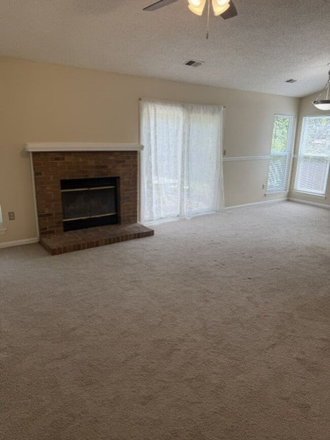 Photo - Ranch Home with 3BR/2BA