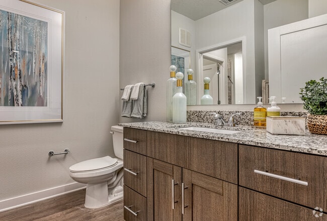 2BR, 2BA - 1,078SF - B2 Floorplan