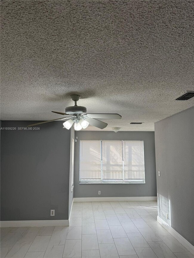 Photo - 3450 Pinewalk Dr N Unit 425