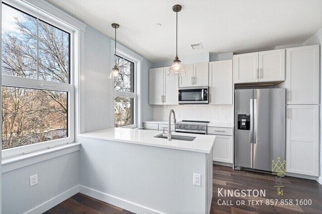 Photo - 136 Babcock St Unit PH 401