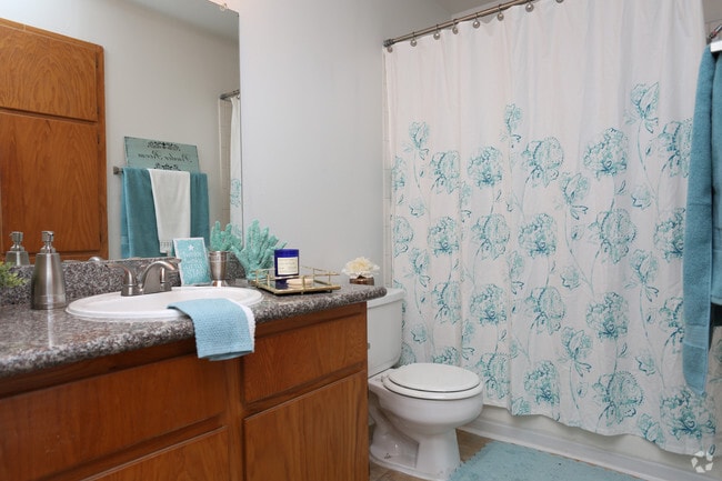 1 Br, Bathroom