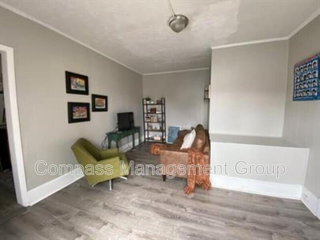 Photo - 1619 Washington Ave