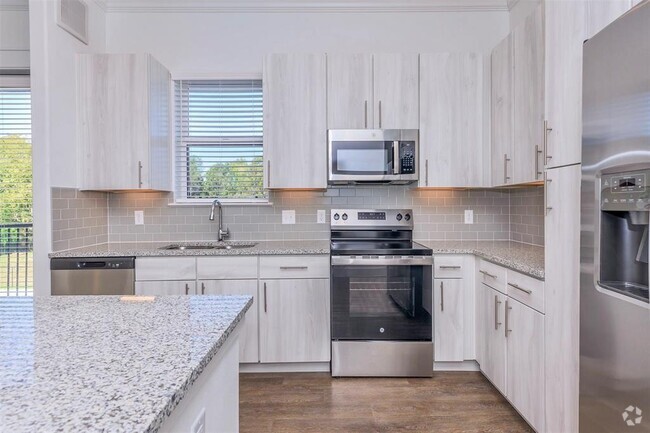 Building Photo - 3030 Greenbusch Rd Unit 227B Rental
