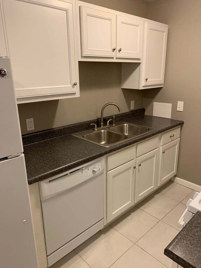 Legion Park & Heartwood Court Apartments Owensboro, KY